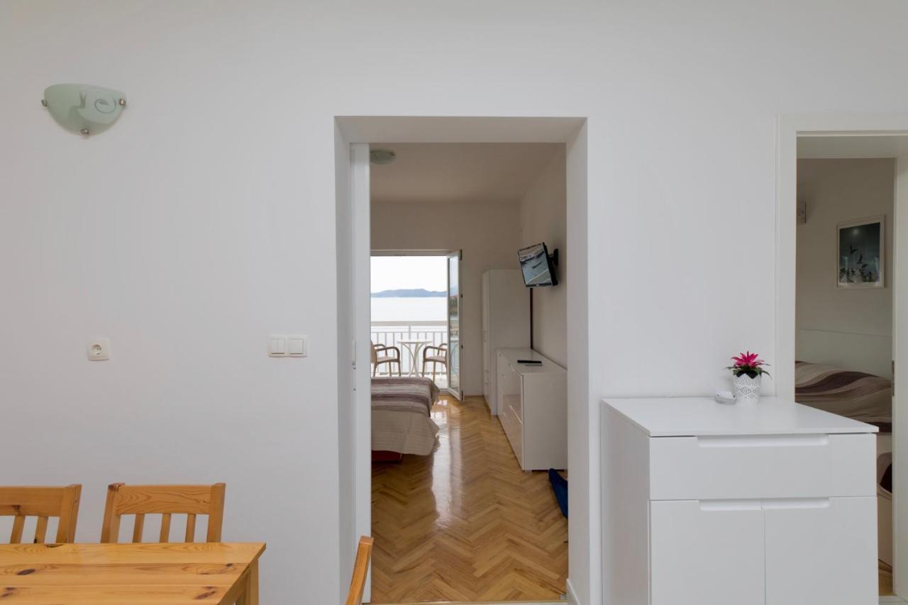Apartments And Rooms Spiro Mimice Εξωτερικό φωτογραφία