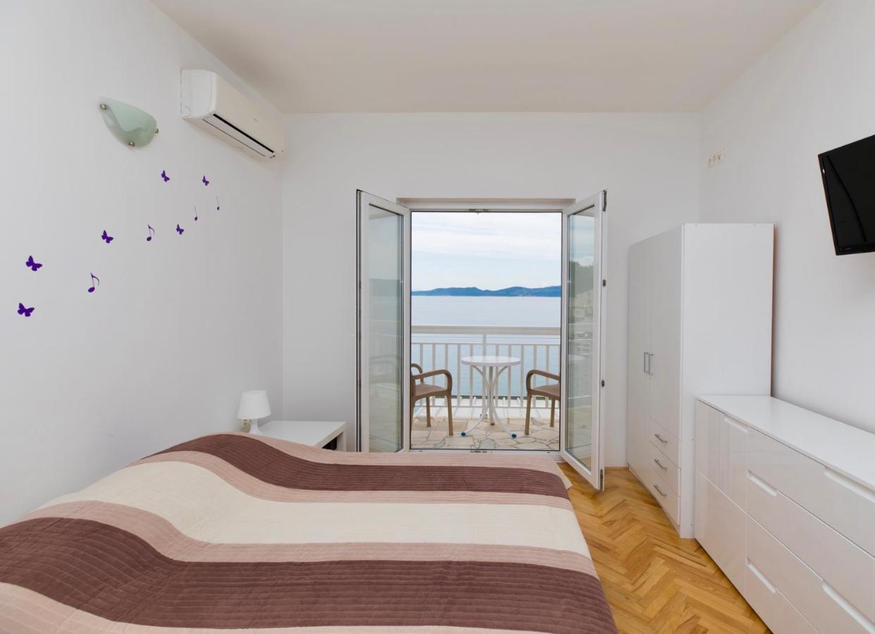 Apartments And Rooms Spiro Mimice Εξωτερικό φωτογραφία