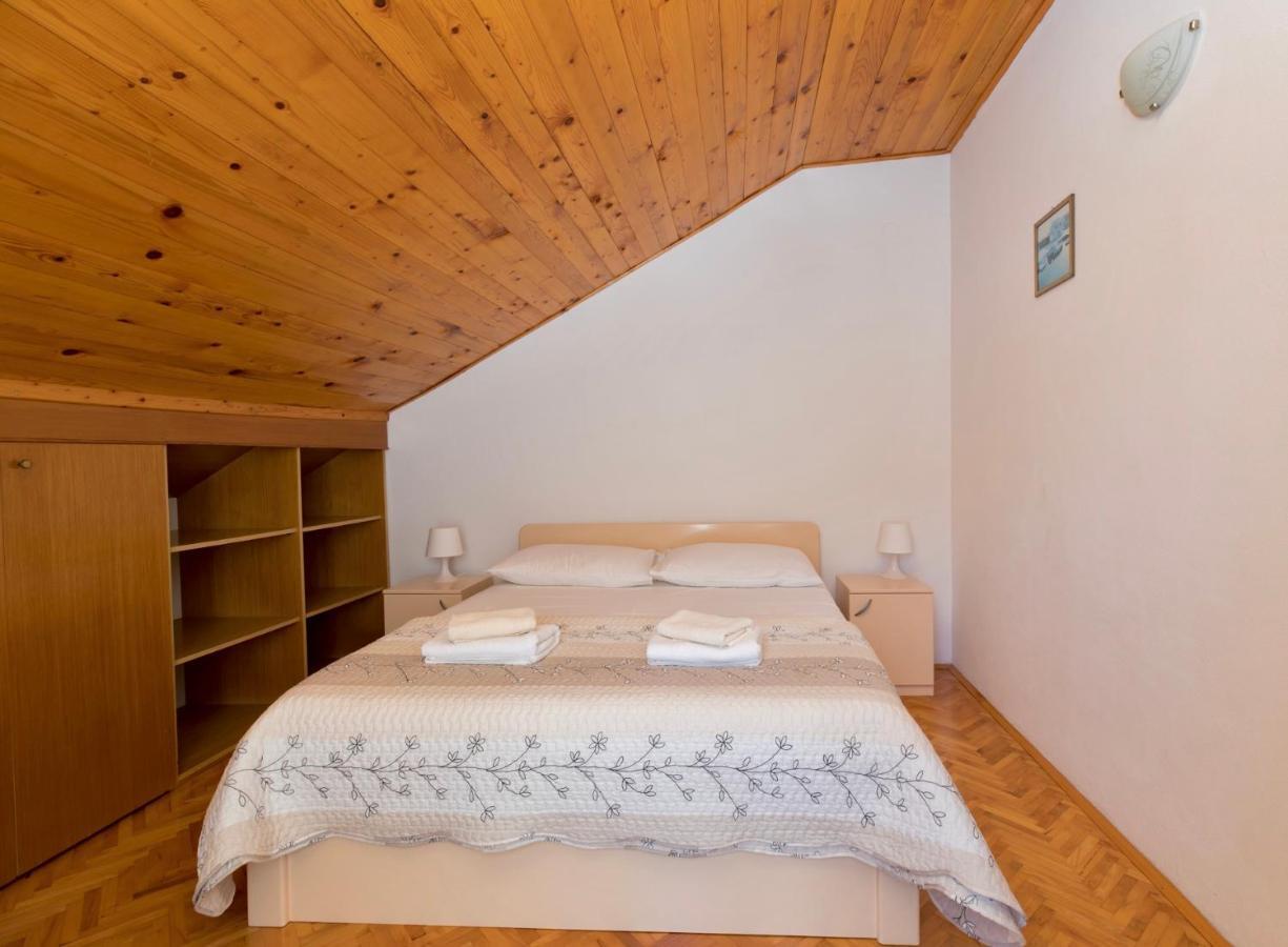 Apartments And Rooms Spiro Mimice Εξωτερικό φωτογραφία
